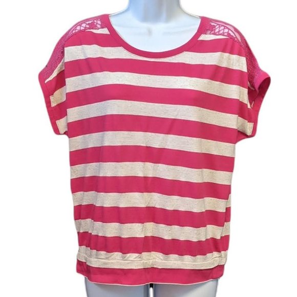No Boundaries Top Blouse Tee Shirt Pink Stripe Lace Shoulder Women's Size Large - Picture 1 of 8